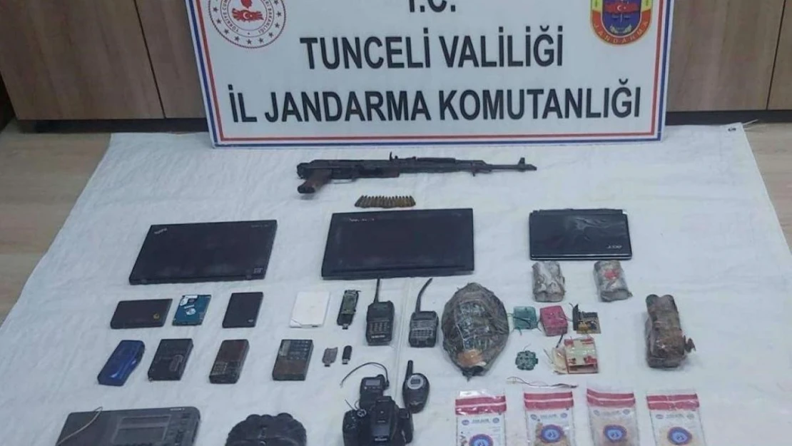 Tunceli'de 4 sığınakta çok sayıda mühimmat ele geçirildi