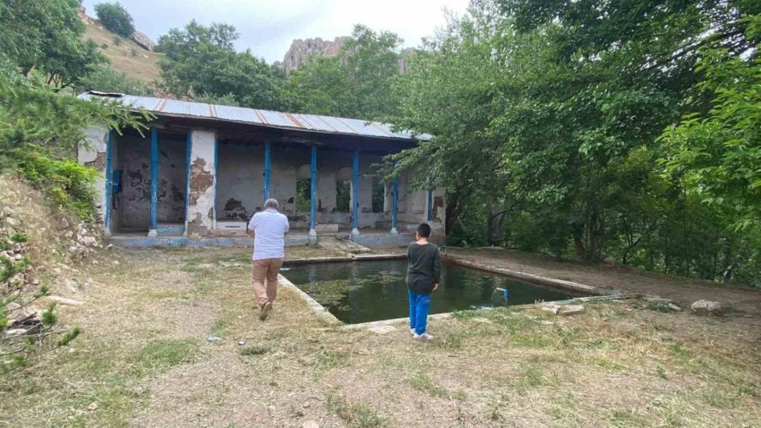 Türkan Şoray'ın ölüm tehlikesi atlattığı, Cemo filminin bazı sahnelerinin çekildiği mekanlar harabeye döndü