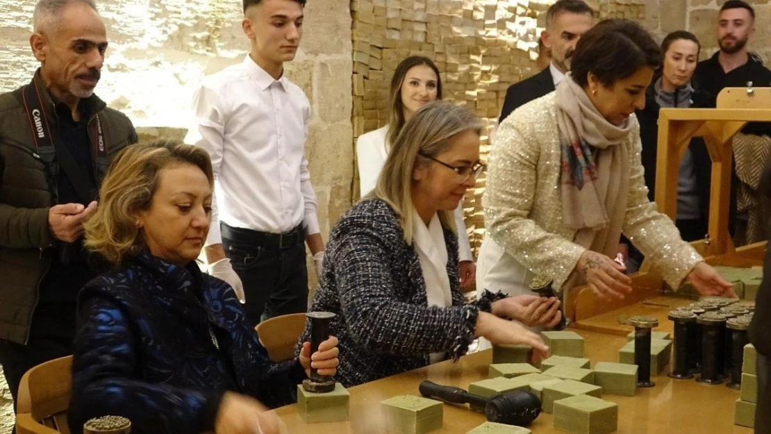 Türkiye'nin ilk sosyal kooperatifi 'Topraktan Tabağa' yeni işletmesi Mardin'de açıldı