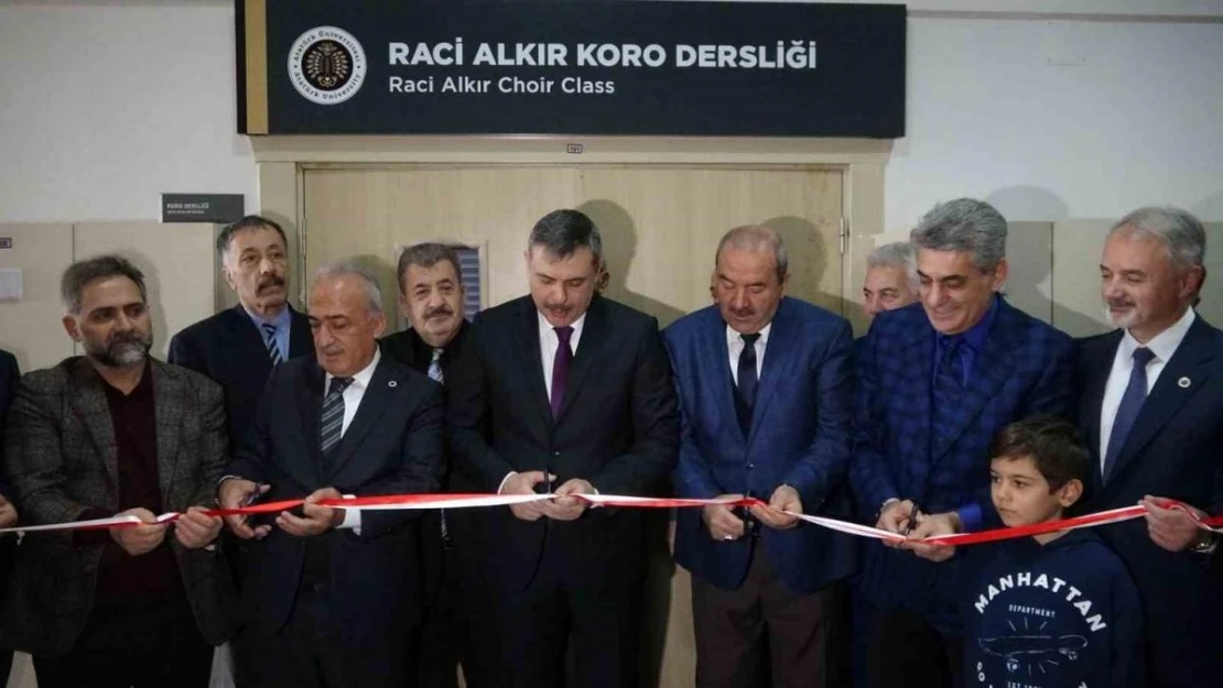 Türkü Paşa Raci Alkır'a ölüm yıldönümünde anlamlı vefa