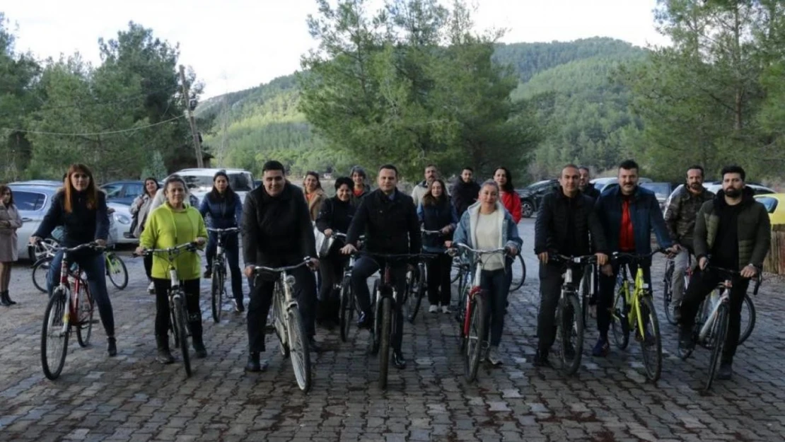 Ula'da öğretmenler bisiklet şehrinde bir araya geldi