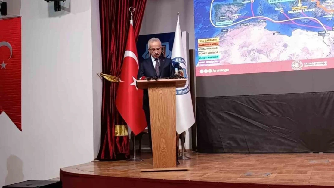 Ulaştırma ve Altyapı Bakanı Uraloğlu: 'Cumhurbaşkanımızın yönetiminde birçok esere imza attık'