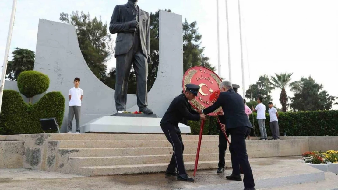 Ulu Önder Atatürk Aliağa'da düzenlenen programla anıldı