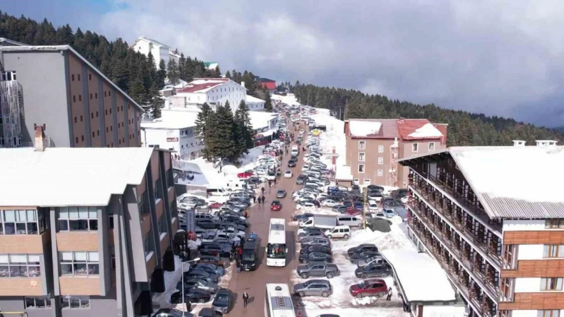 Uludağ'da sömestr sonu izdihamı