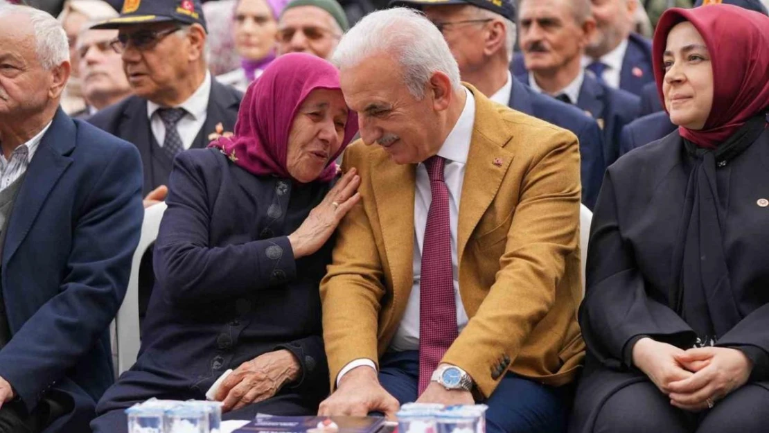 Ümraniye'de İkinci Bahar Kıraathanesi Başkan Yıldırım'ın katılımıyla açıldı