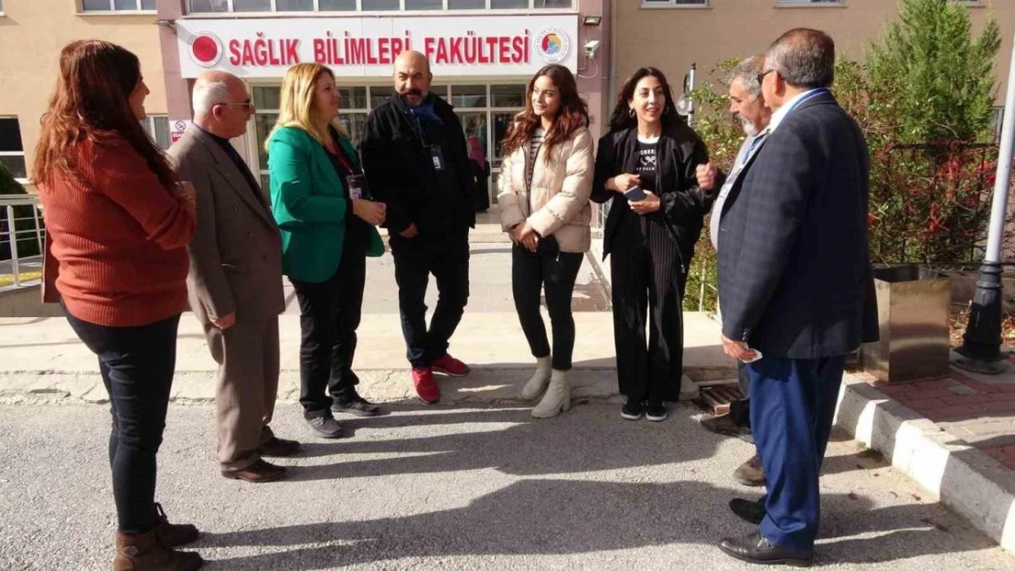Üniversite hayallerine 55'inden sonra kavuştular