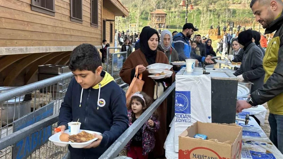 Üsküdar Çocuk Köyü'nde ilk kahvaltı