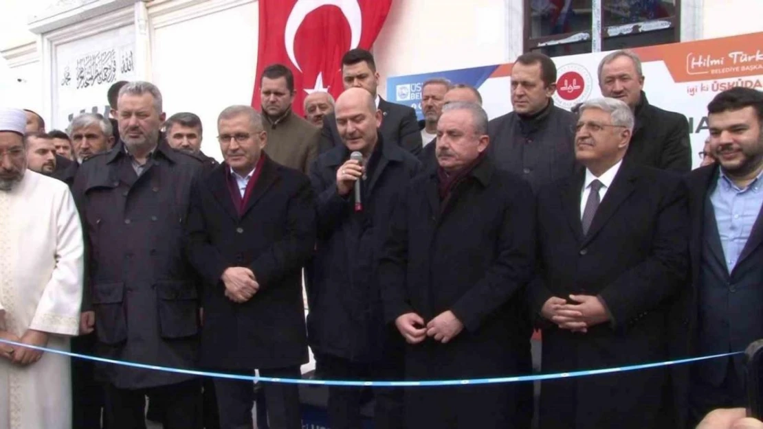 Üsküdar'da Kıroğlu Camii yeniden ibadete açıldı