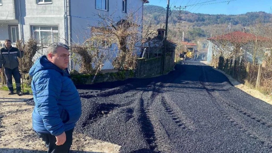 Uzunöz Mahallesi'nde asfalt çalışması