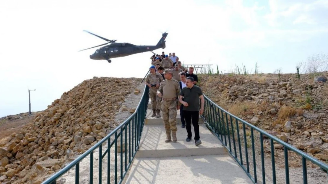 Vali Atay, Gabar dağında güvenlik kulesini inceledi