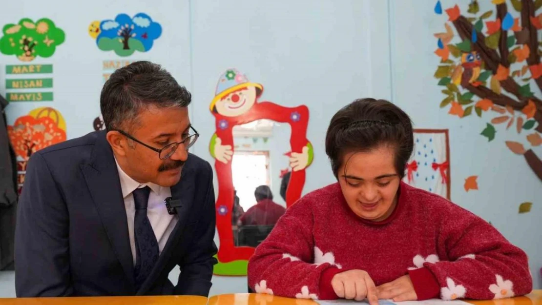 Vali Çelik: 'Özel eğitimde güçlü yenilikler yapıldı'