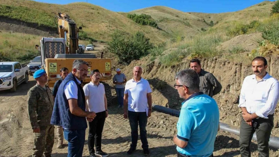 Vali Çelik, kentin su sorunun çözmek için çaba harcıyor