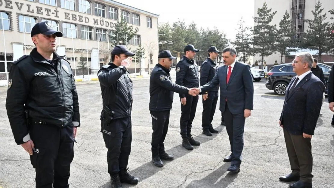 Vali Çiftçi'den Polis Meslek Eğitim Merkezi'ne ziyaret