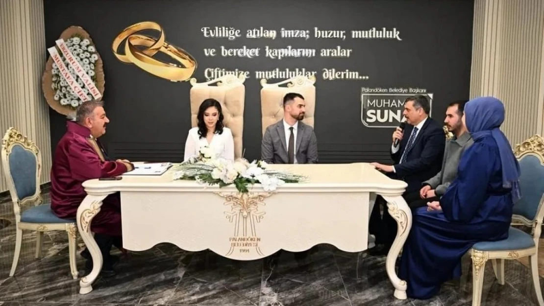 Vali Çiftçi nikah şahidi oldu