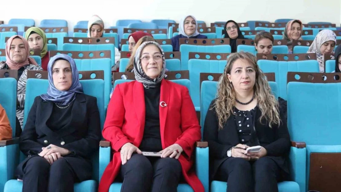 Van'da 'Aile İçi İletişim Semineri' düzenlendi