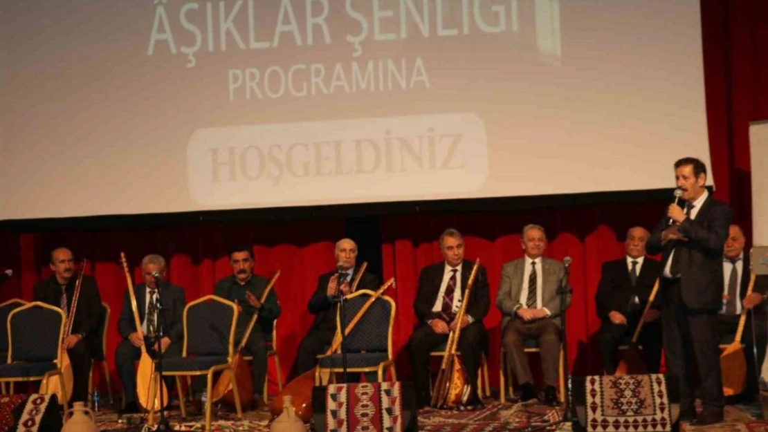 Van'da 'Aşıklar Şenliği' düzenlendi