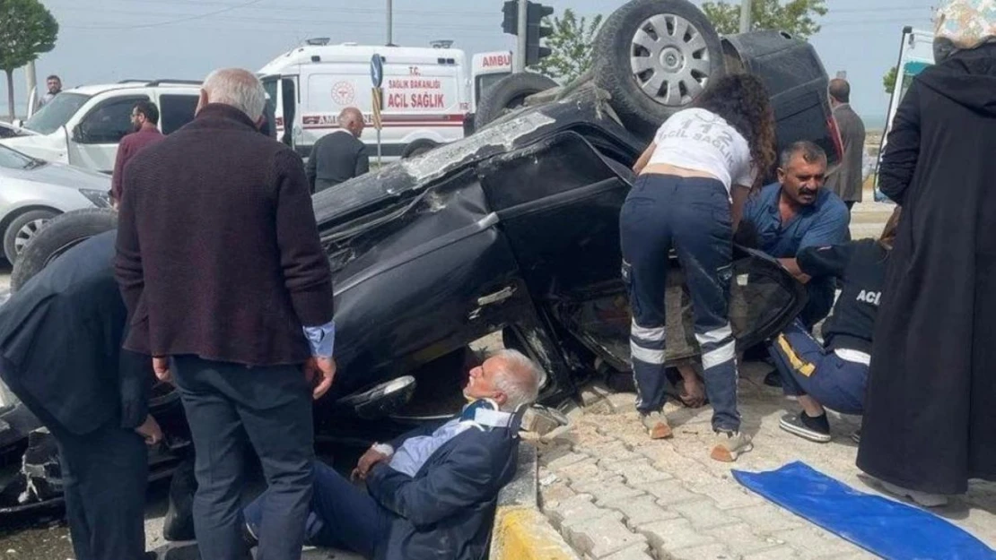 Van'da 2 ayrı trafik kazası: 4 yaralı