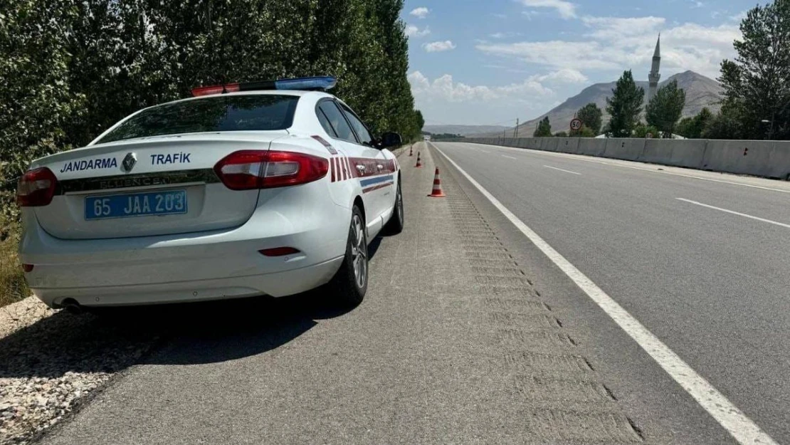 Van'da 84 araç trafikten men edildi