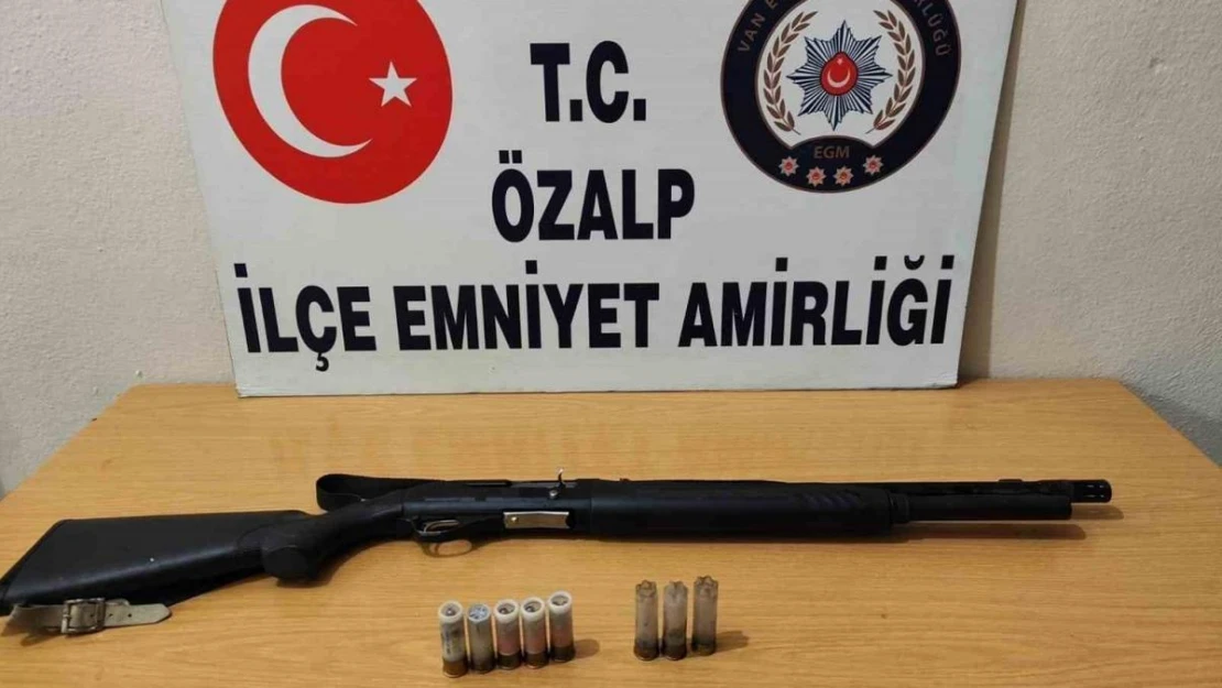 Van'da değişik suçlardan 13 kişi tutuklandı