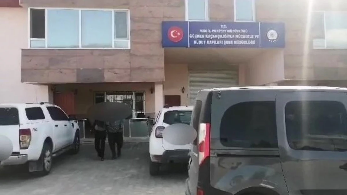 Van'da göçmen kaçakçılığı operasyonu: 3 tutuklama