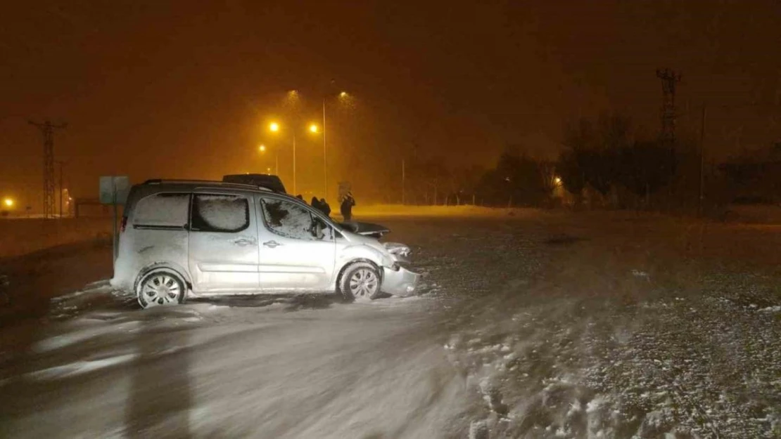 Van'da trafik kazası: 5 yaralı