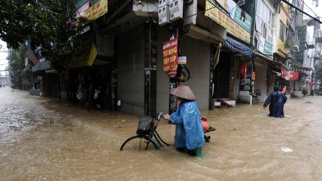 Vietnam'ı vuran tayfunda can kaybı 179'a yükseldi