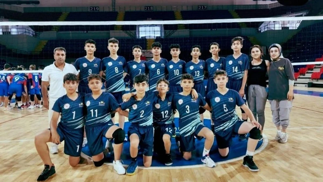 Voleybolda Aşkale başarısı