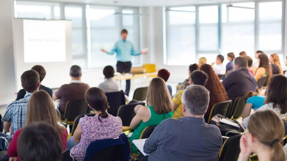 Yabancı dil öğrenmek isteyenlere Merkezefendi'de ücretsiz kurs imkanı