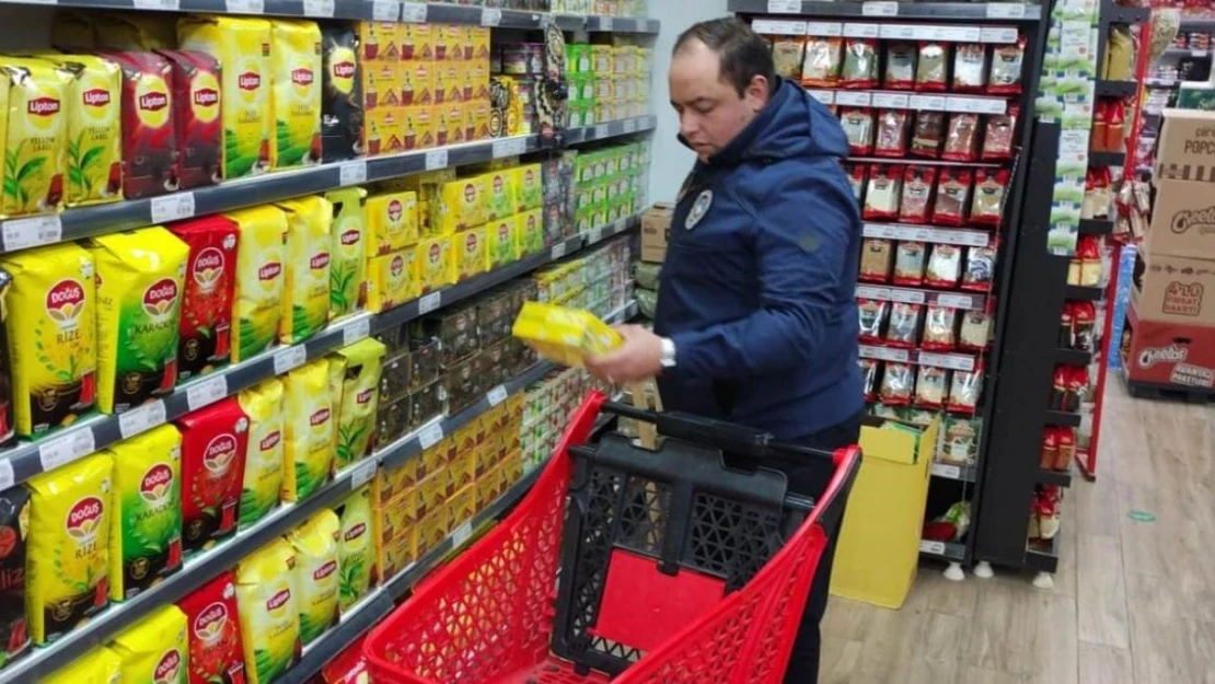 Yalova'da marketlere şok baskın