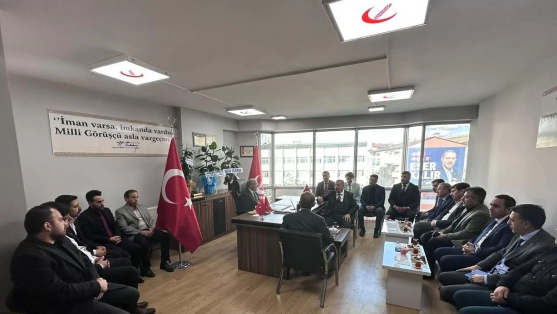 Yavilioğlu, Erzurum'da seçim çalışmalarına katıldı