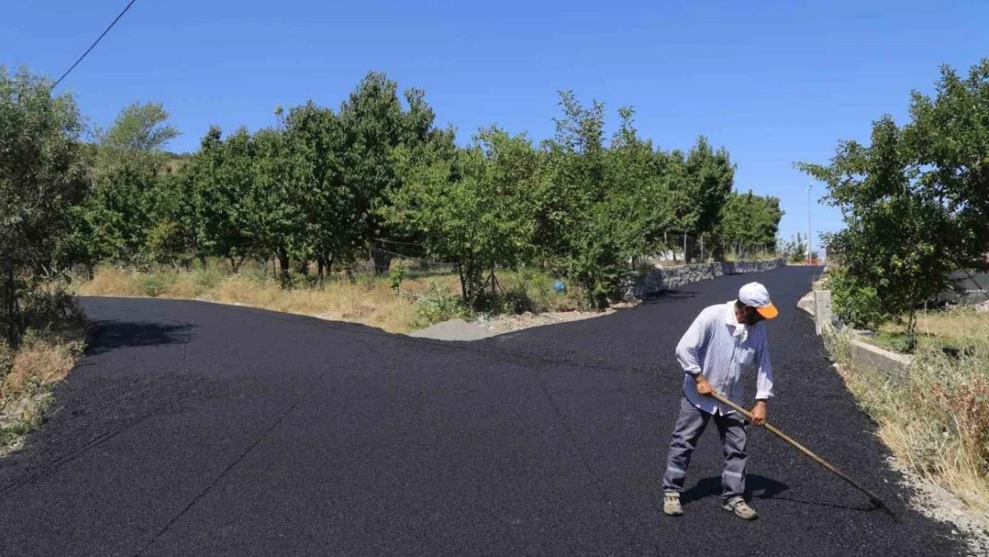 Yaylabaşı asfaltlanıyor