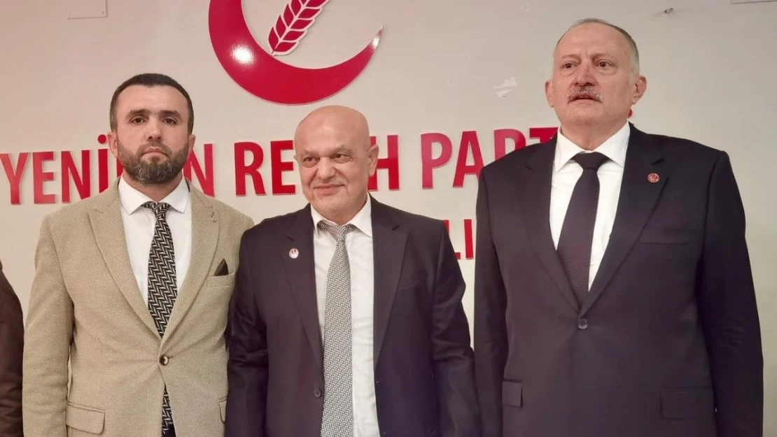 Yeniden Refah Partisi'nin Adana Yüreğir Belediye Başkan adayı Abdullah Torun oldu