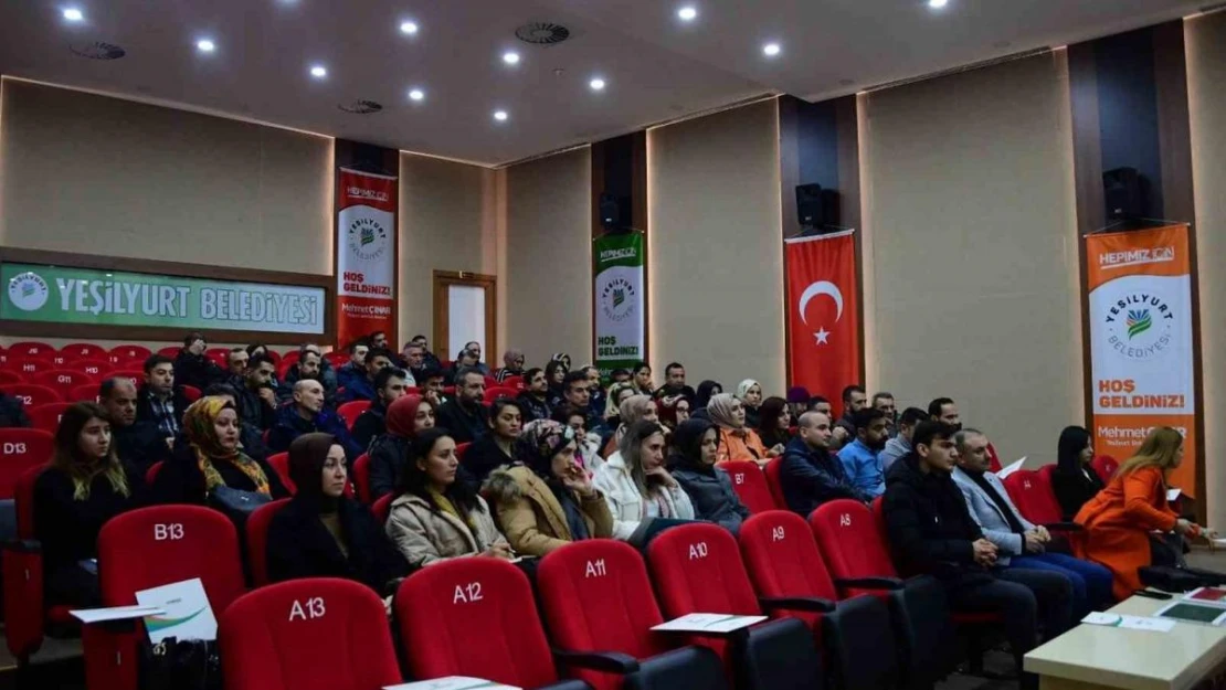 Yeşilyurt Belediyesi'nde hizmet içi eğitim