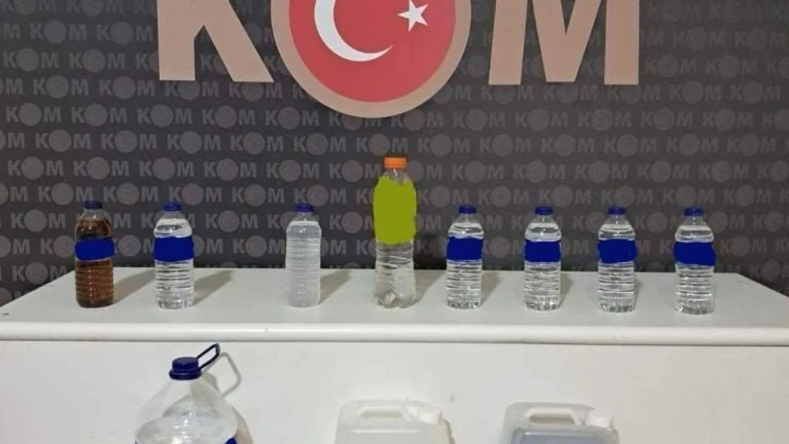 Yılbaşı öncesi kaçak içki operasyonu: 40 litre ele geçirildi