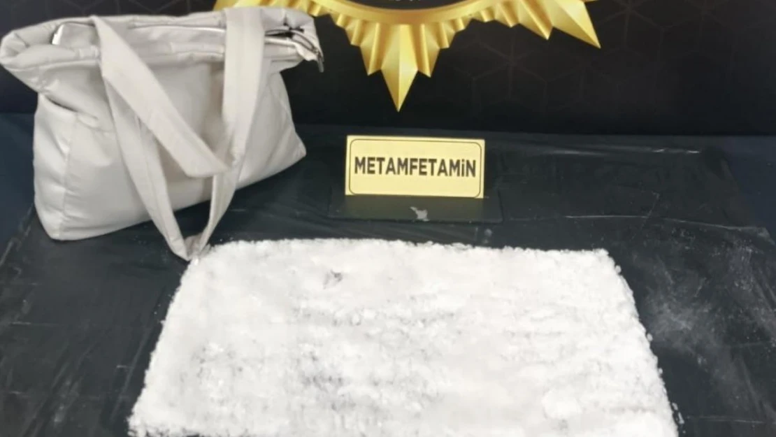 Yolcu otobüsünde 1 kilogram Metamfetamin ele geçirildi