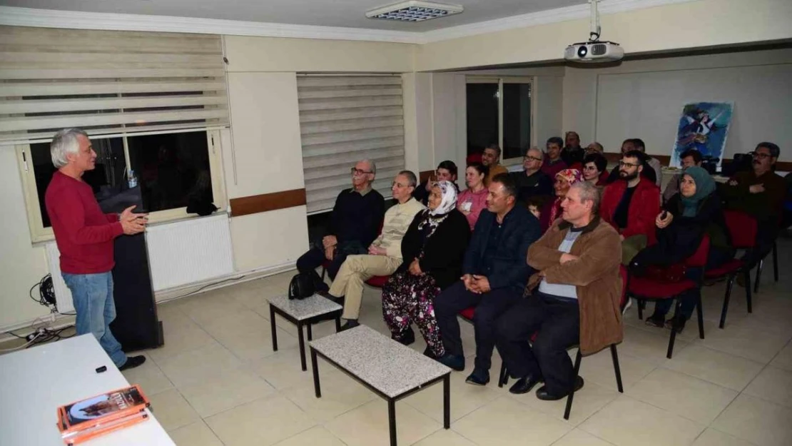 Yörüklerin zorlu göçü fotoğraflara yansıdı