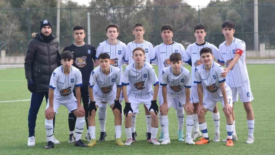 Yunusemre'nin u16'ları adını Türkiye Şampiyonası'na yazdırdı