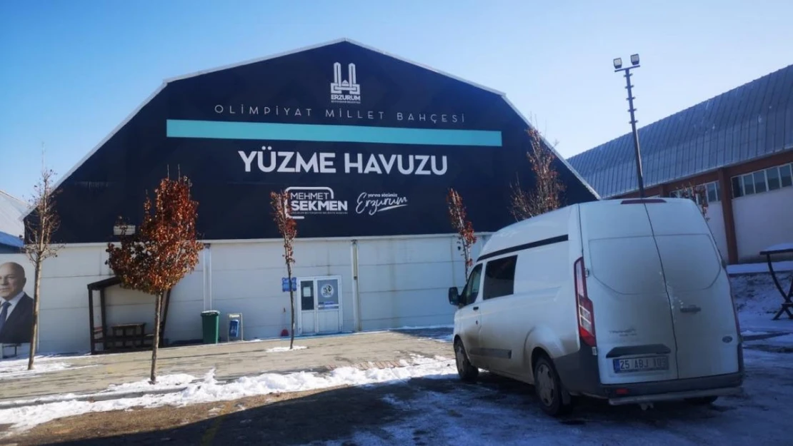 Yüzme havuzunda boğularak hayatını kaybetti