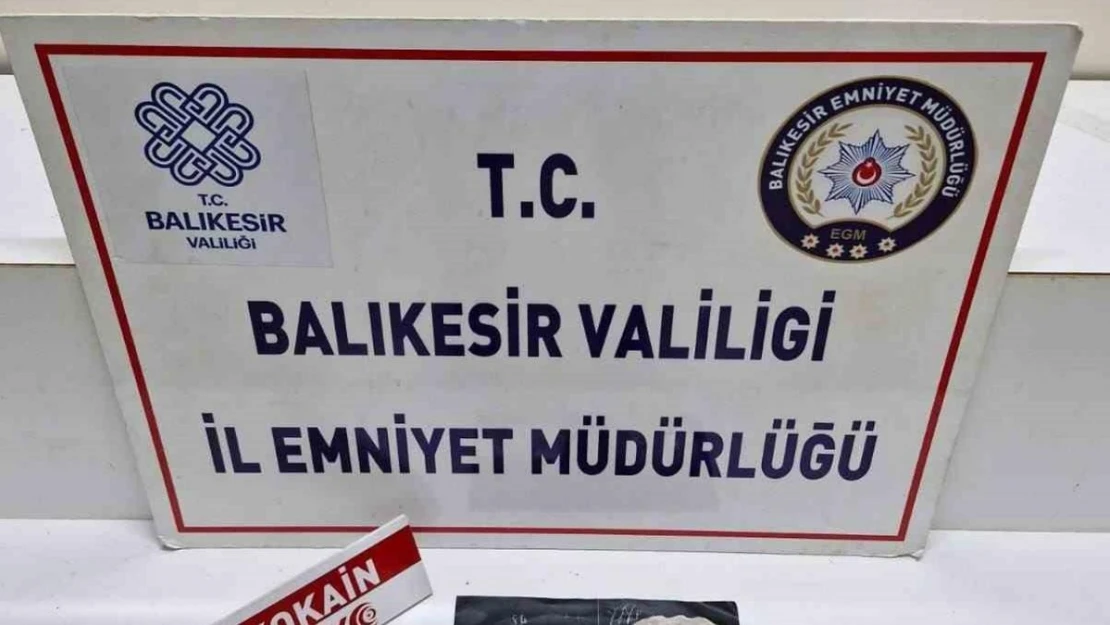 Zehir tacirleri yakalandı