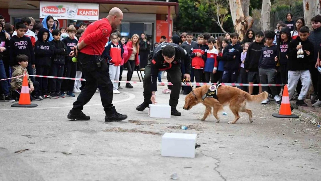 Zeyna'dan öğrencilere afet tatbikatı