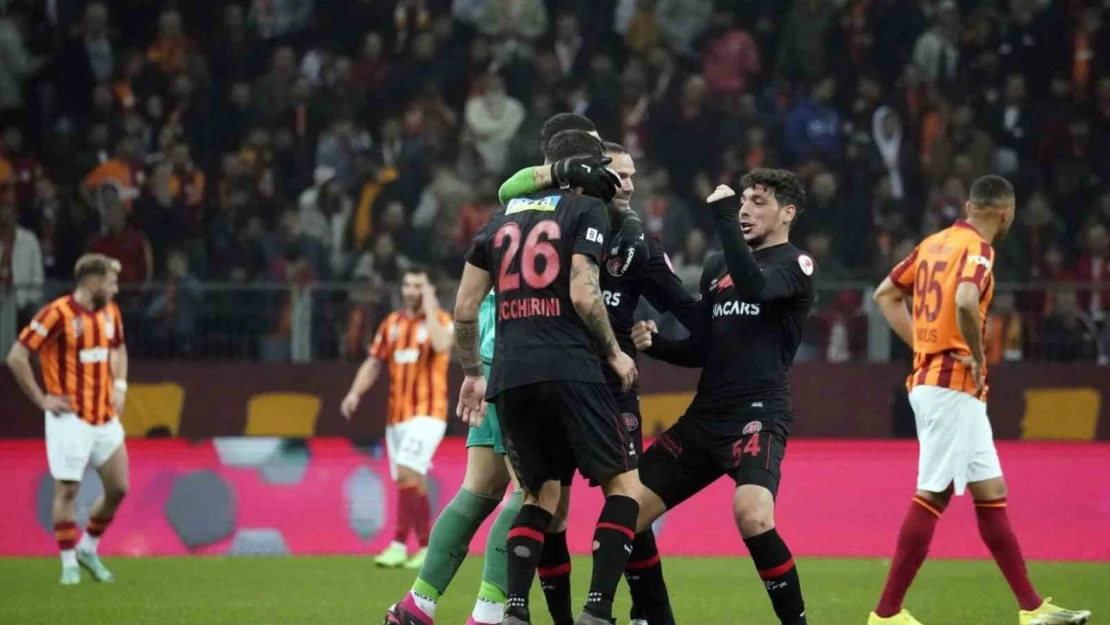 Ziraat Türkiye Kupası: Galatasaray: 0 - Fatih Karagümrük: 2 (Maç sonucu)