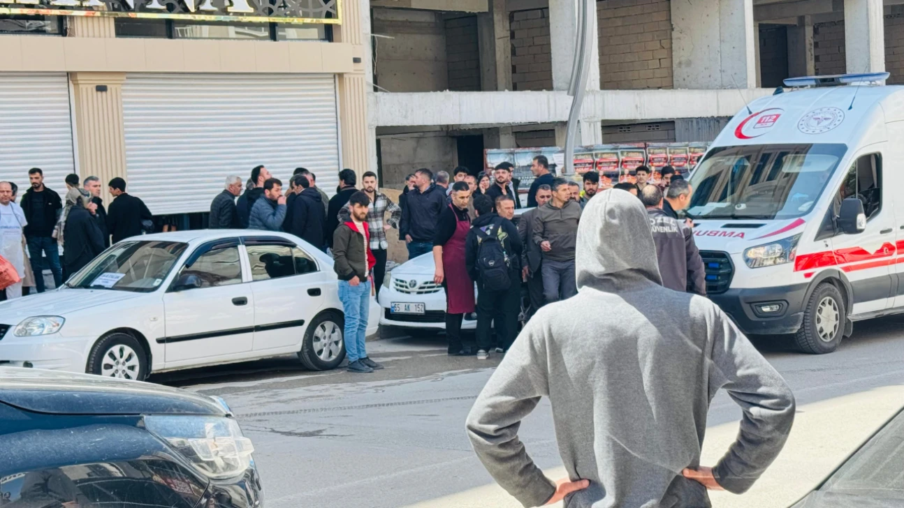 Van'da mağazaya silahlı saldırı: 1 ölü, 3 yaralı