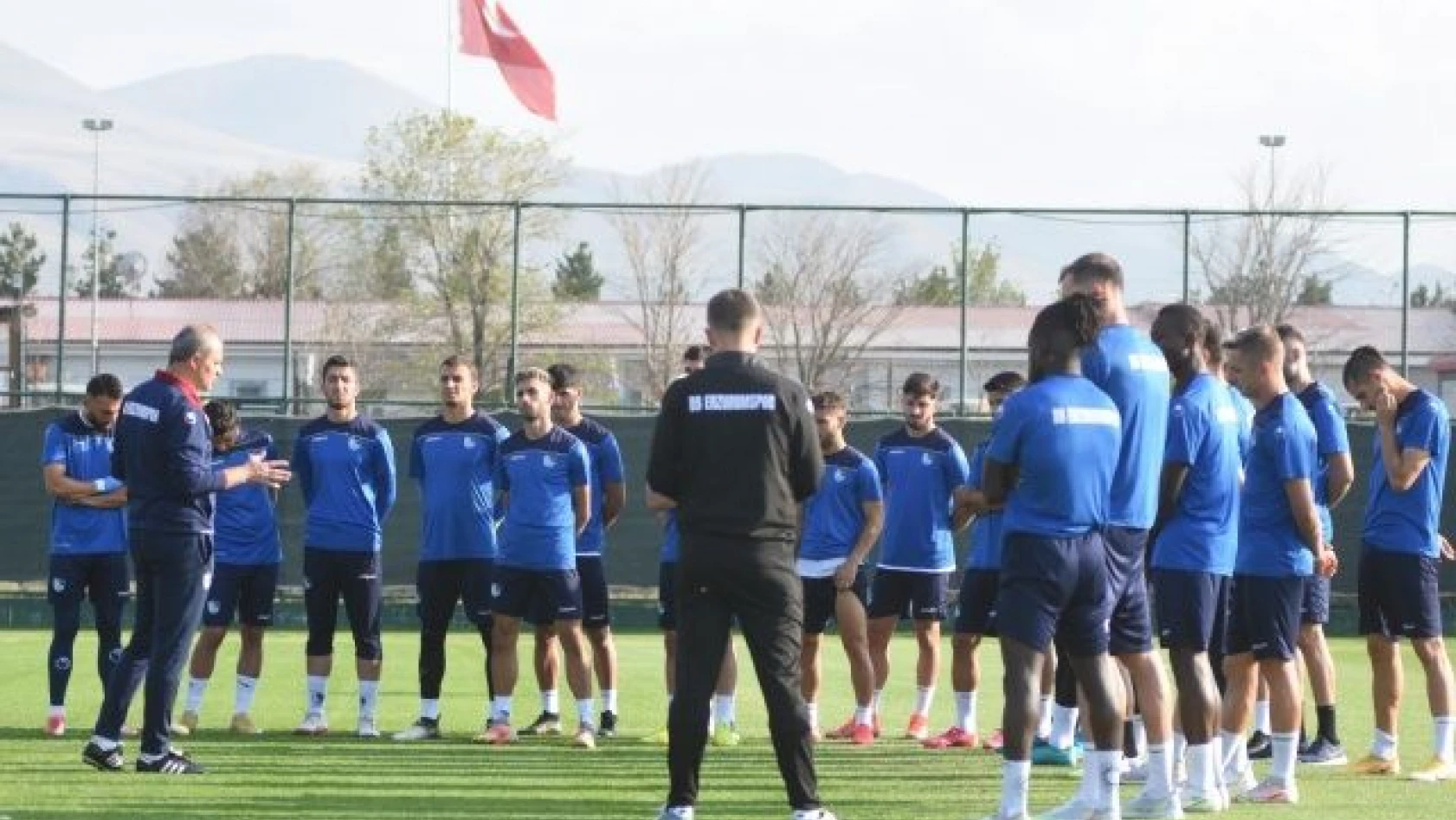 Erzurumspor son gaz Bursaspor maçına hazırlanıyor