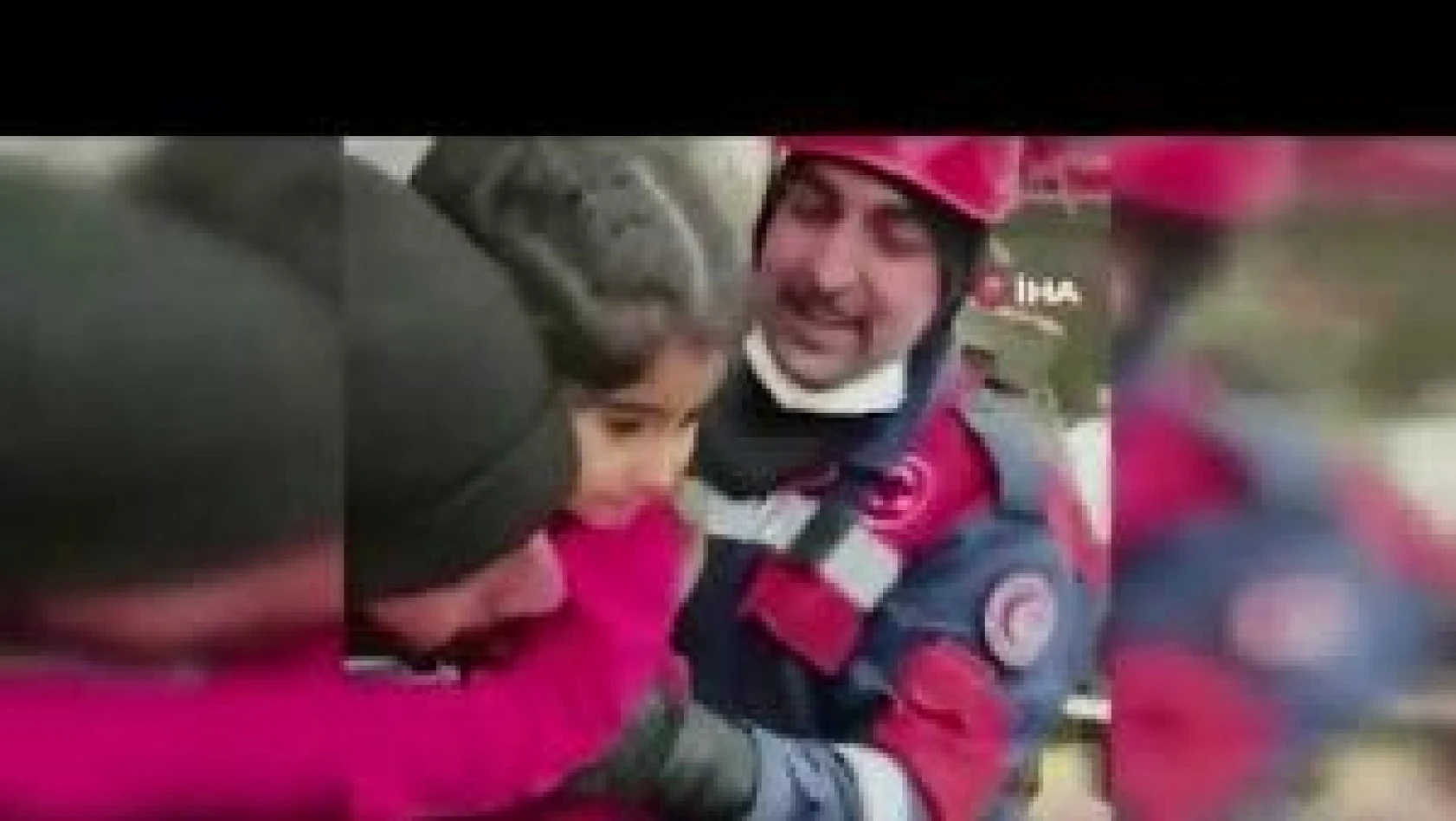 30 günlük depremzede bebek böyle kurtarıldı