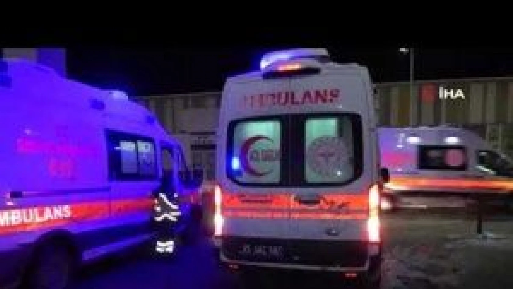 Adıyaman'da enkazdan çıkarılan anne ve bebeği tedavi için Van'a getirildi