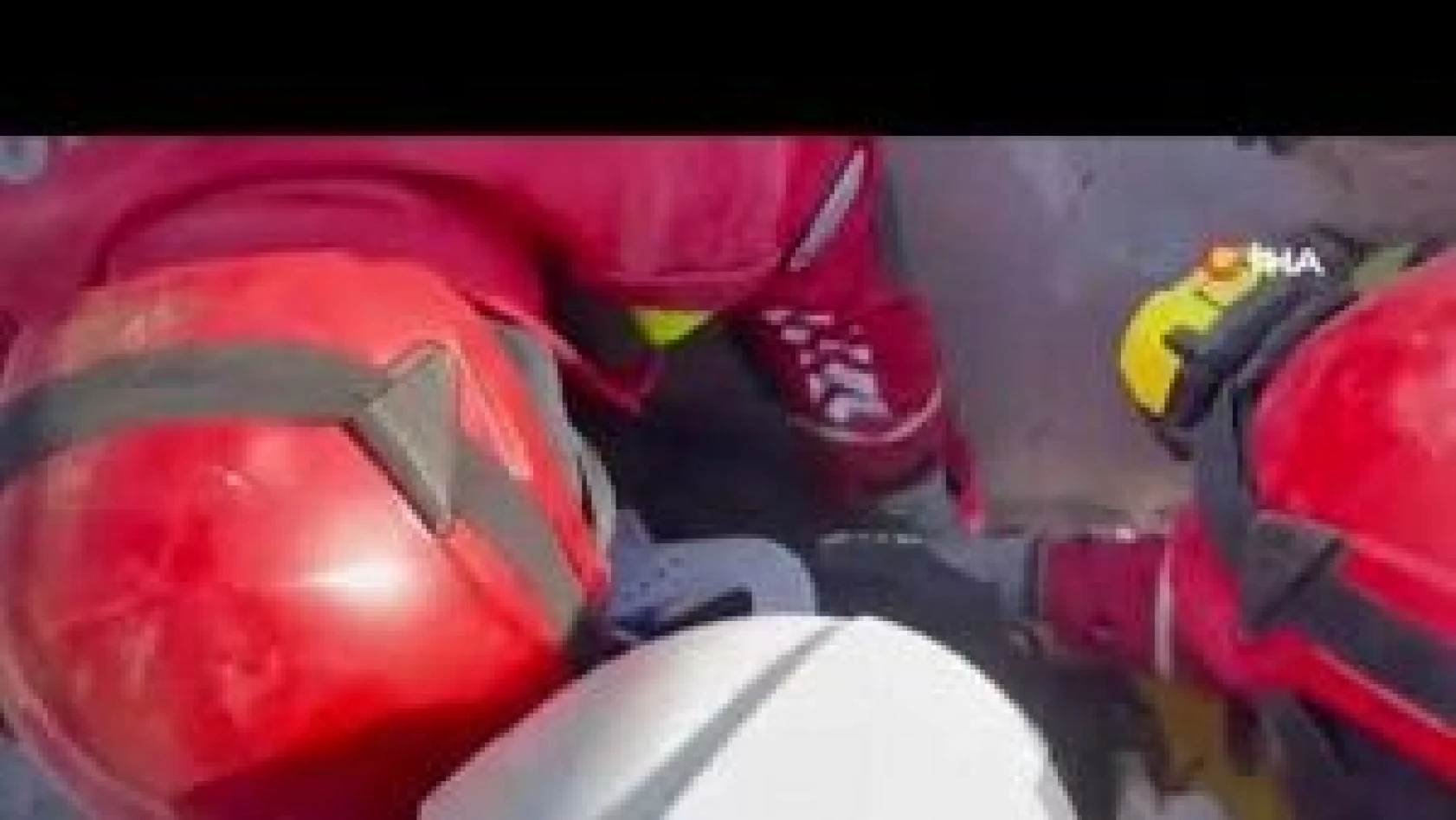 Depremden 53 saat sonra kurtarıldı