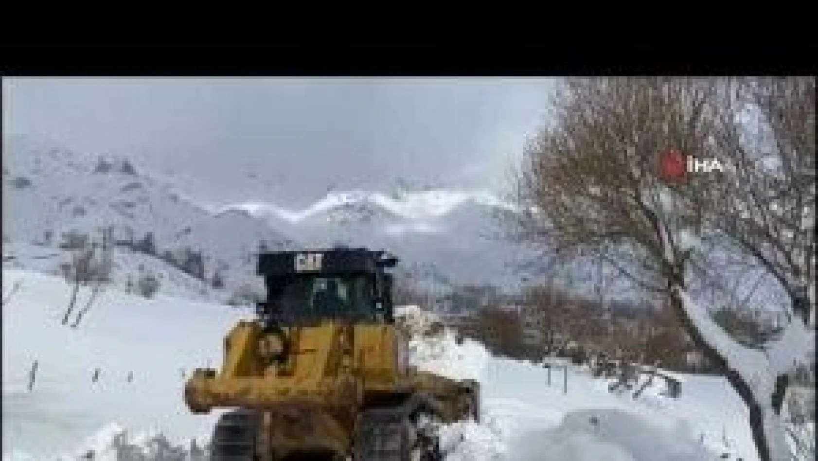 Doğu Anadolu'da yollar kapandı