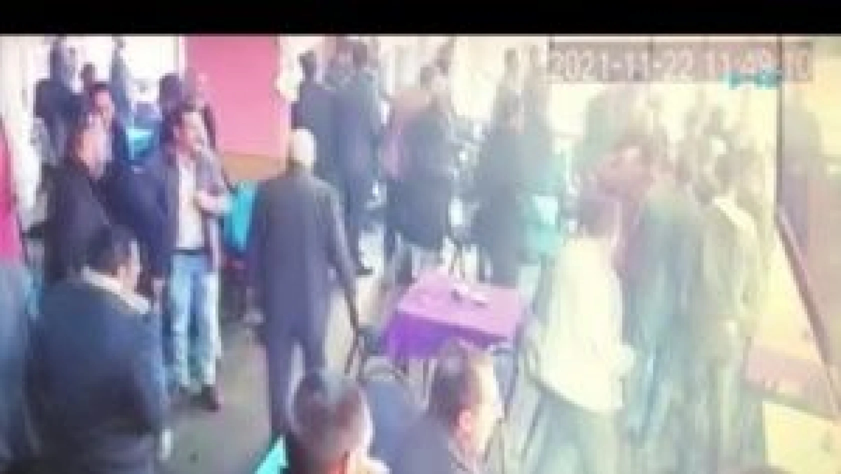Erzurum depremine kahvehanede yakalandılar