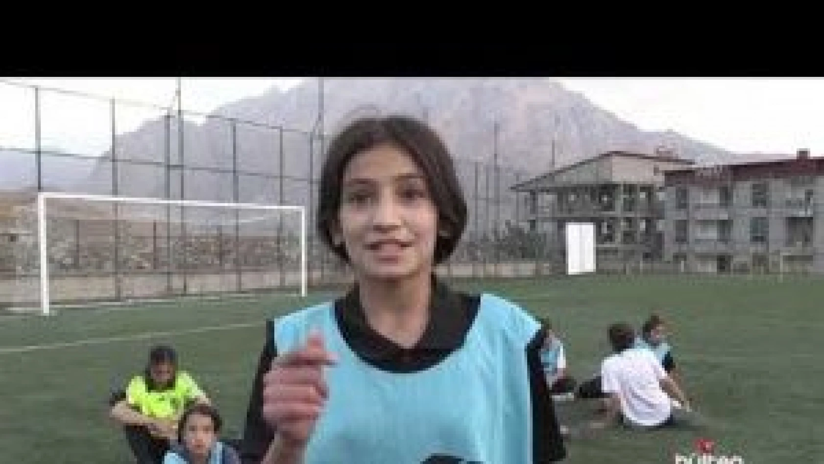Kadın futbolcuların başarısı kız çocuklarının ilham kaynağı oldu