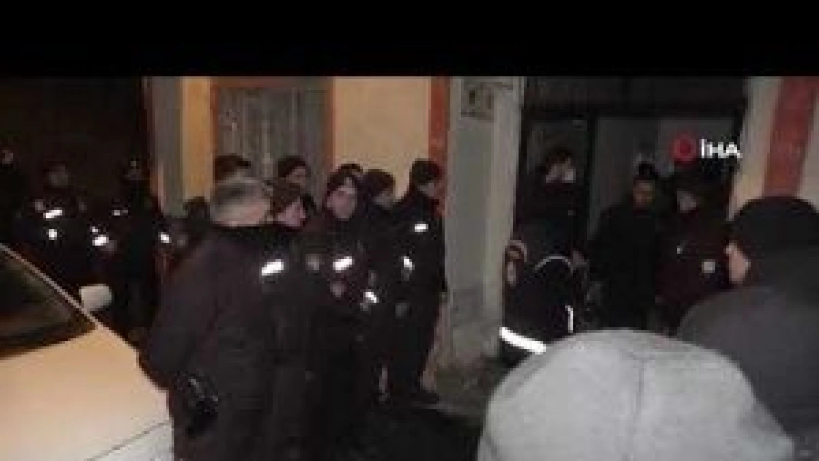 Malatya'da bir evde 35 düzensiz göçmen yakalandı